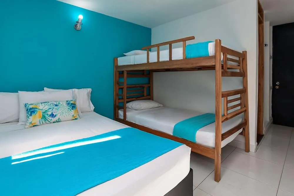 ***  Taybo Beach Hotel サンタ・マルタ コロンビア